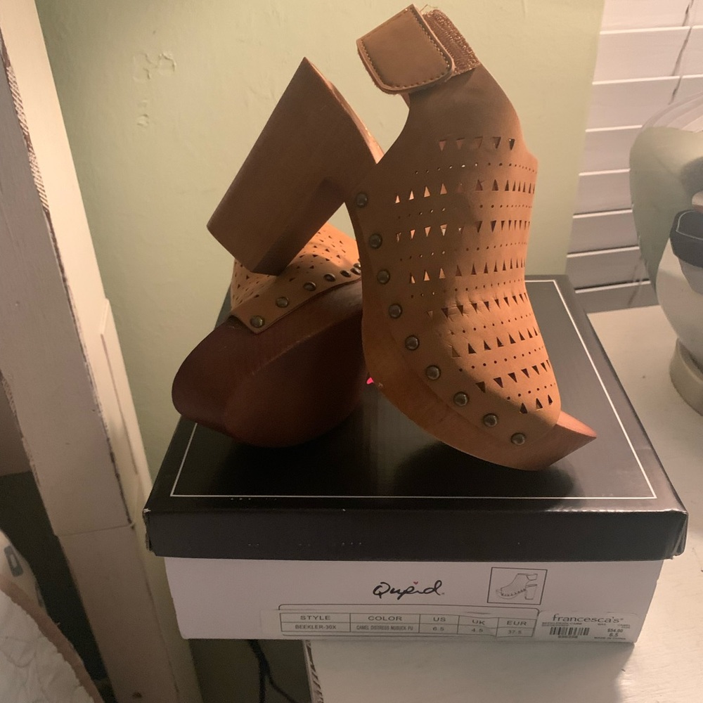 Peep toe platform bootie, camel color, size 6.5